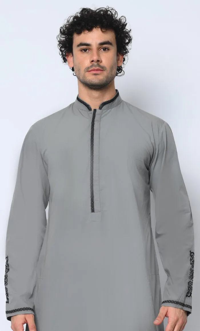 Arabic Elegance: Men's Embroidered Grey Thobe With Pockets