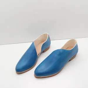 BBF24 SALE. SIZE 35. THE KIM. TT CEBU BLUE