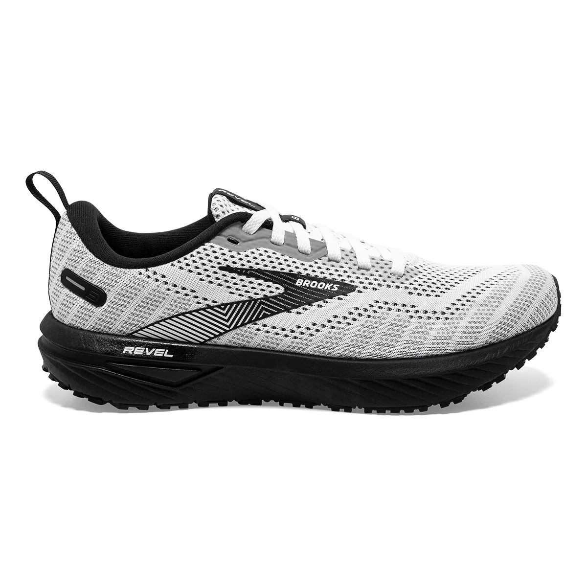 Brooks Revel 6