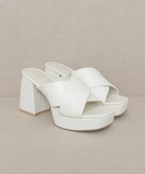 Carmen - Chunky Platform Mule Heel