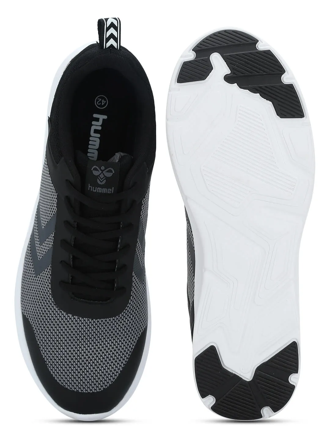 Kiel Men Black & Grey Training Shoes