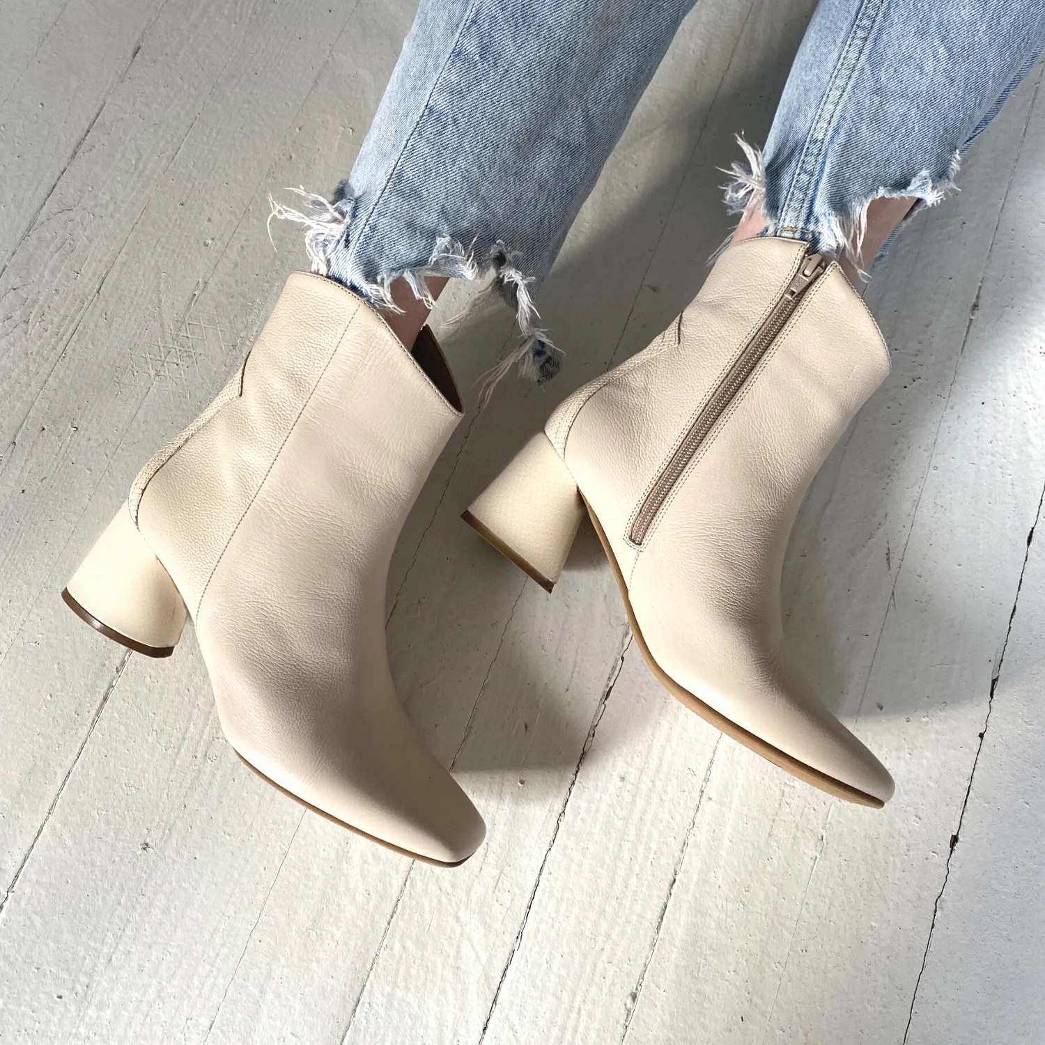 Kofan ankle boots in off white leather womens shoes