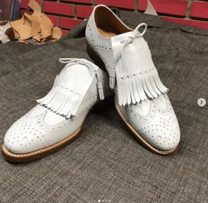 Men's White Wing Tip Fringe Shoes