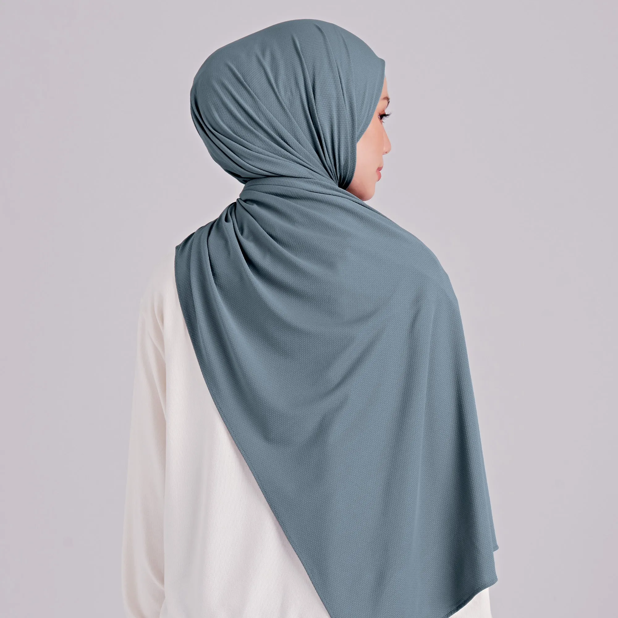 Najwa Sport Shawl - Fielder