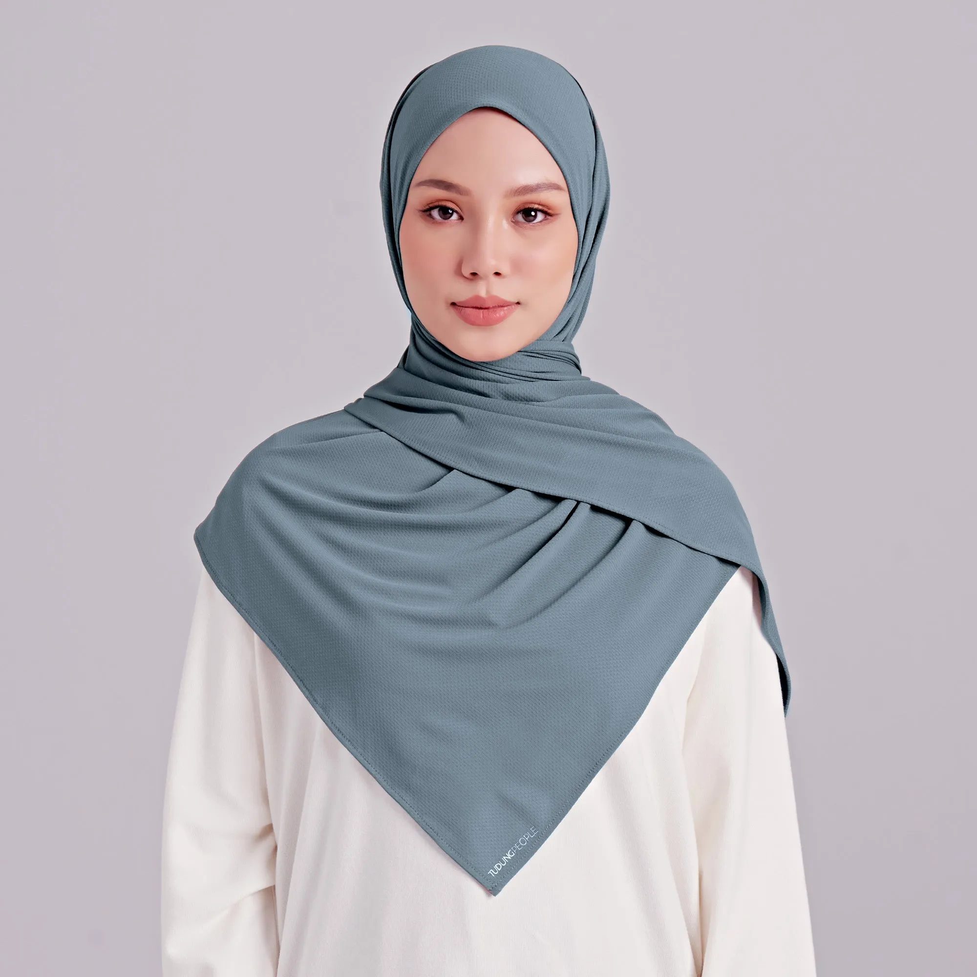 Najwa Sport Shawl - Fielder