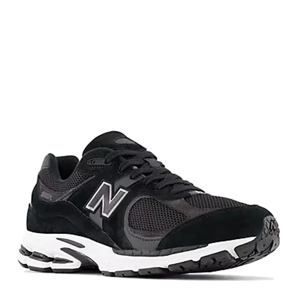 New Balance Men's 2002R Shoes