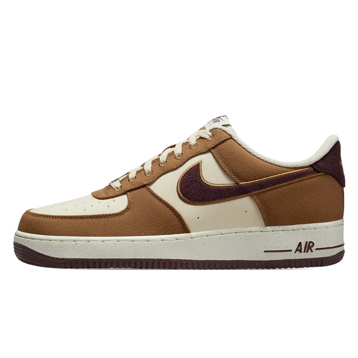 Nike Air Force 1 '07 LV8