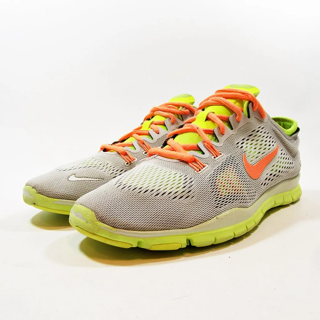 NIKE Free Tr Fit 4