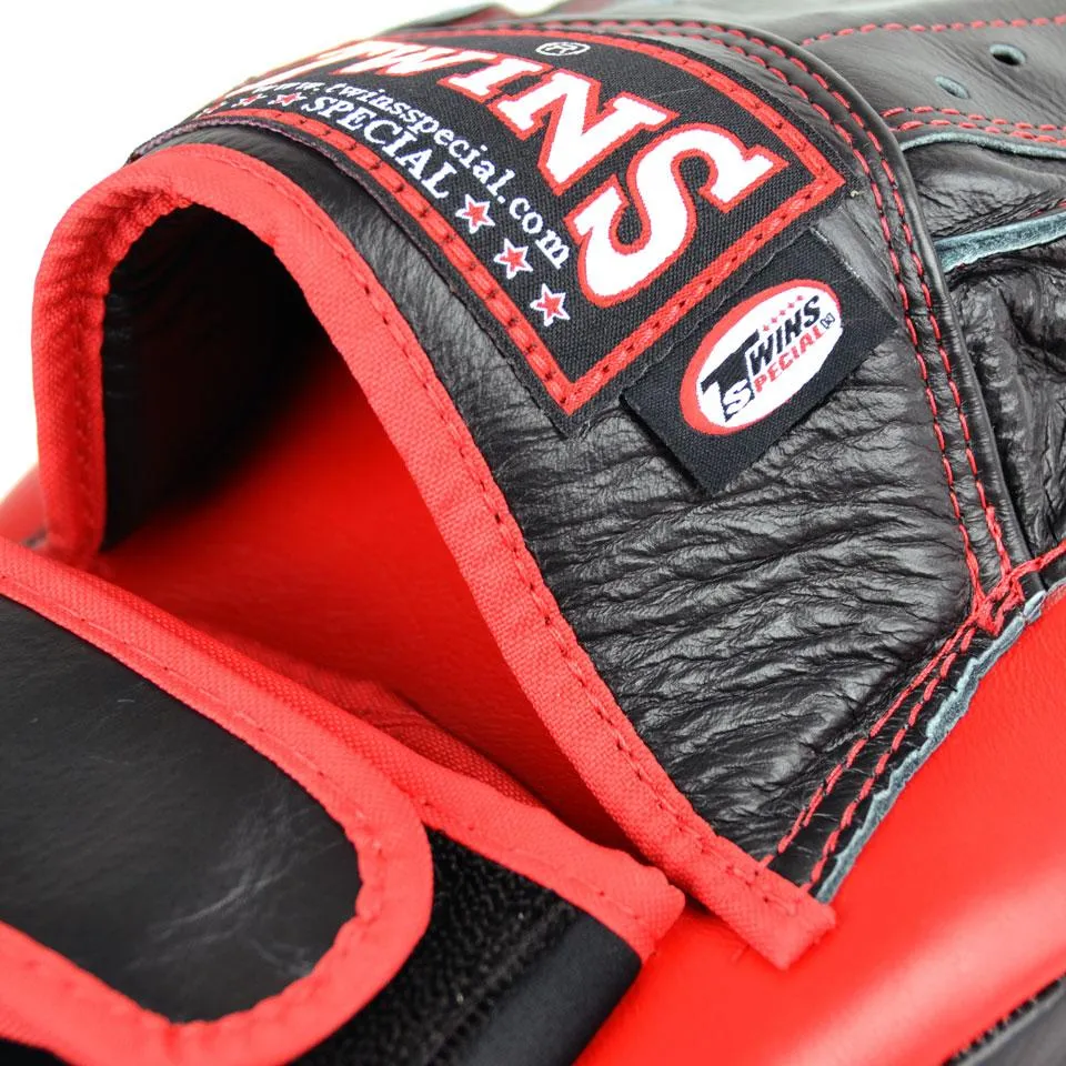 PML21 Twins Red-Black Long Focus Mitts