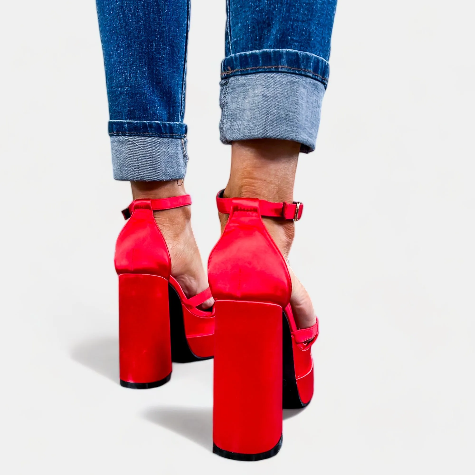 Red Knot Platform Heels