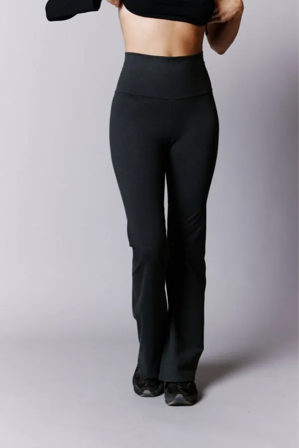 The Kicks N' Flicks: Women's High-Waisted Legging