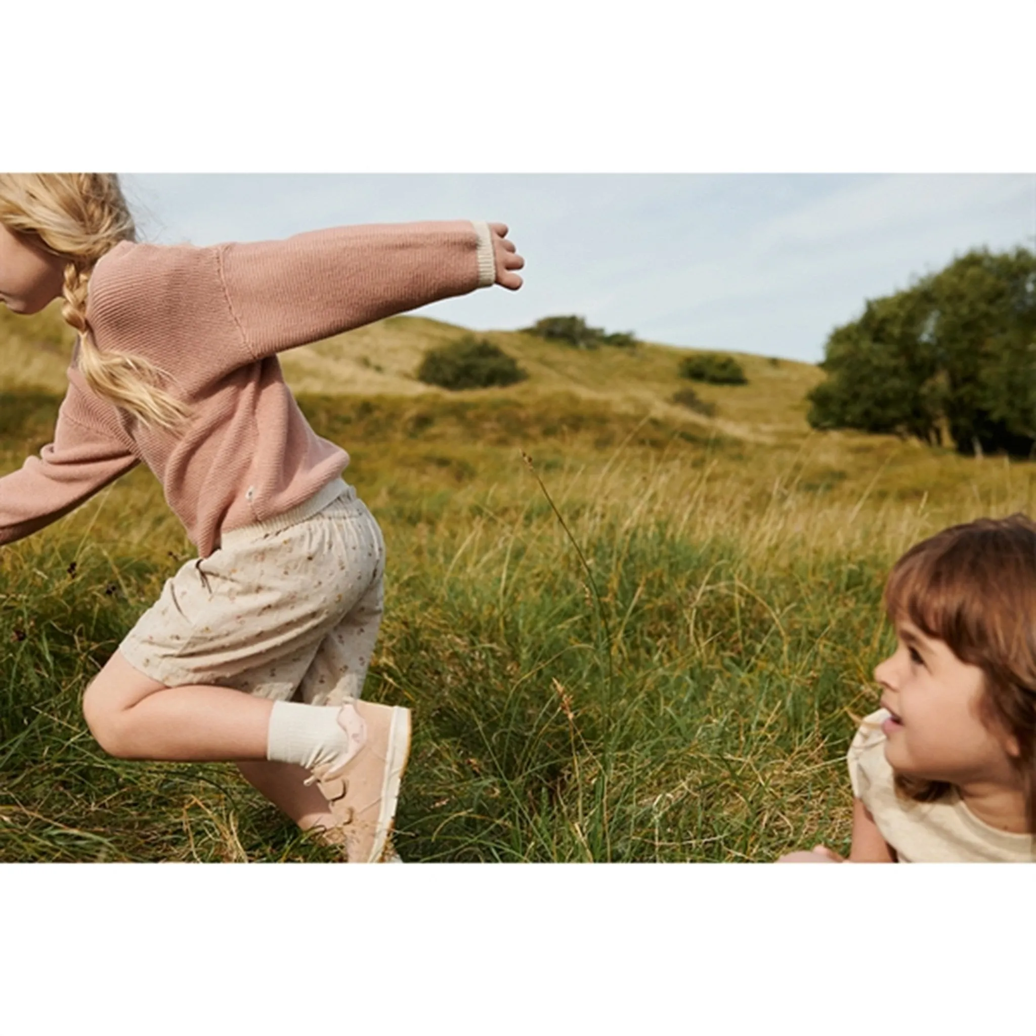 Wheat Velcro Sneakers Toney Rose Beige Flowers